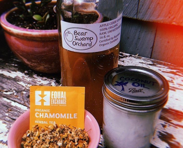 horse care essentials found in your pantry - coconut oil for horses - chamomile