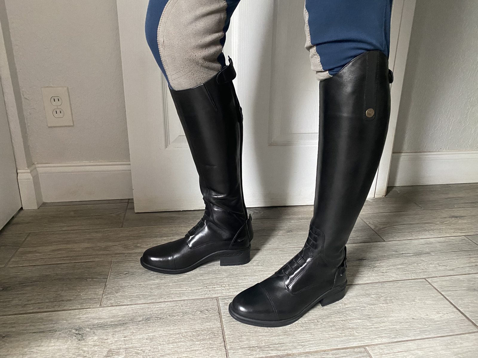 Product Review: Eliza Tall Field Boots by SmartPak - Heels Down Mag